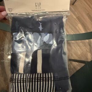 GAP Blue and Black organic cotton kids boxers